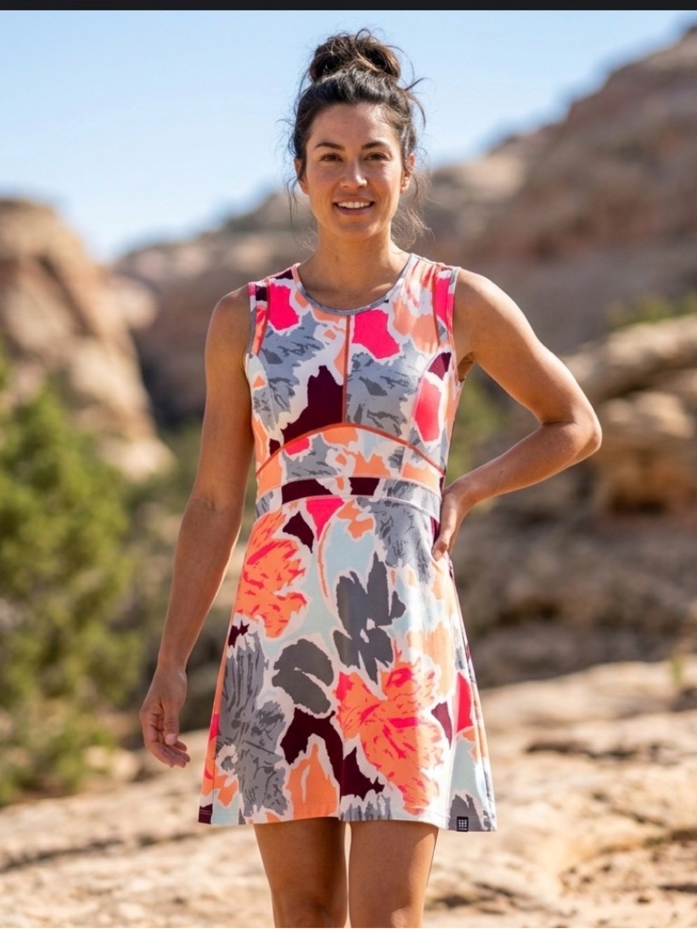 Title Nine DREAM Dress Floral Abstract Sleeveless Athletic Travel Mini Large